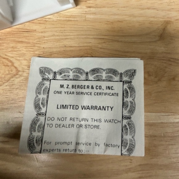 1980s Michael Jordan analog watch with original Wilson case rare version Quartz - Picture 3 of 5